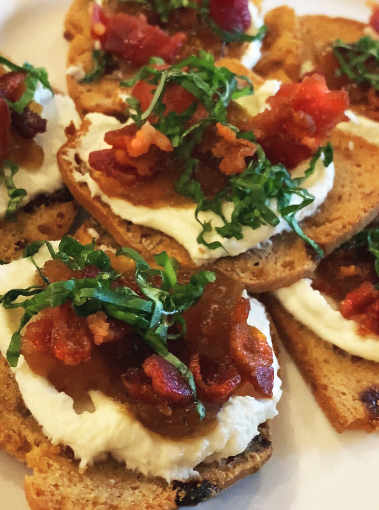 Jolee's Kitchen: Figgy Goat Cheese Bites