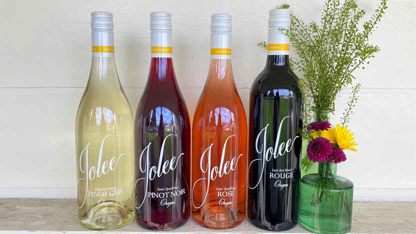Jolee Wines welcomes its newest addition: Semi-Sparkling Pinot Noir ...